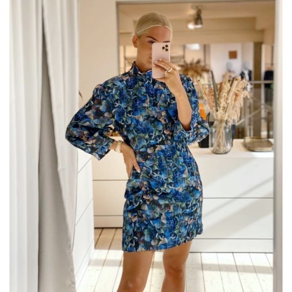 Baum Und Pferdgarten Aaliah Hydrangea Print Long Sleeve Mini Dress US Size 4